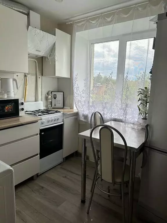 1-к. квартира, 38 м, 5/5 эт. - Фото 1