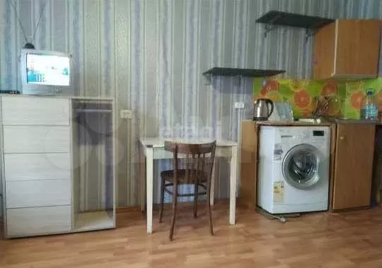 Комната 15 м в 5-к., 1/5 эт. - Фото 1