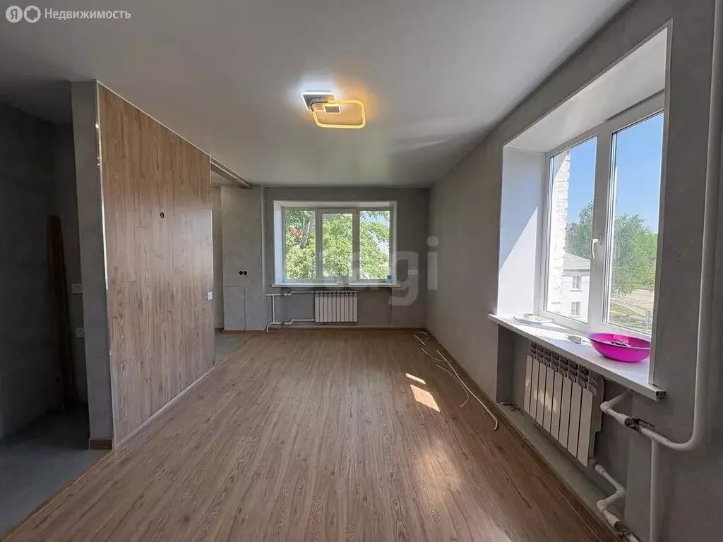 1-комнатная квартира: Кыштым, улица В.А. Дёмина, 6 (30 м) - Фото 2