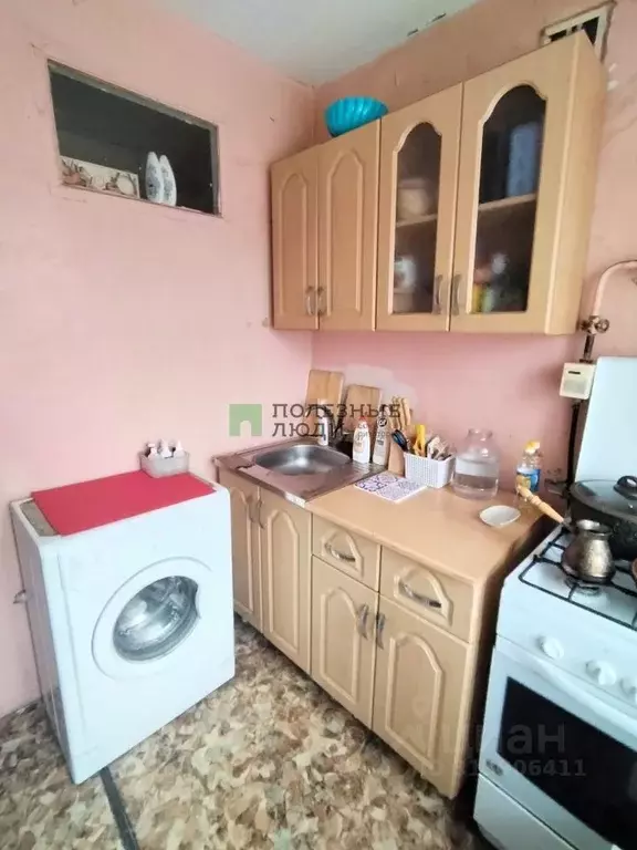 2-к кв. Омская область, Омск ул. Петра Осминина, 18 (45.0 м) - Фото 0