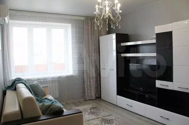 2-к. квартира, 60 м, 7/17 эт. - Фото 0