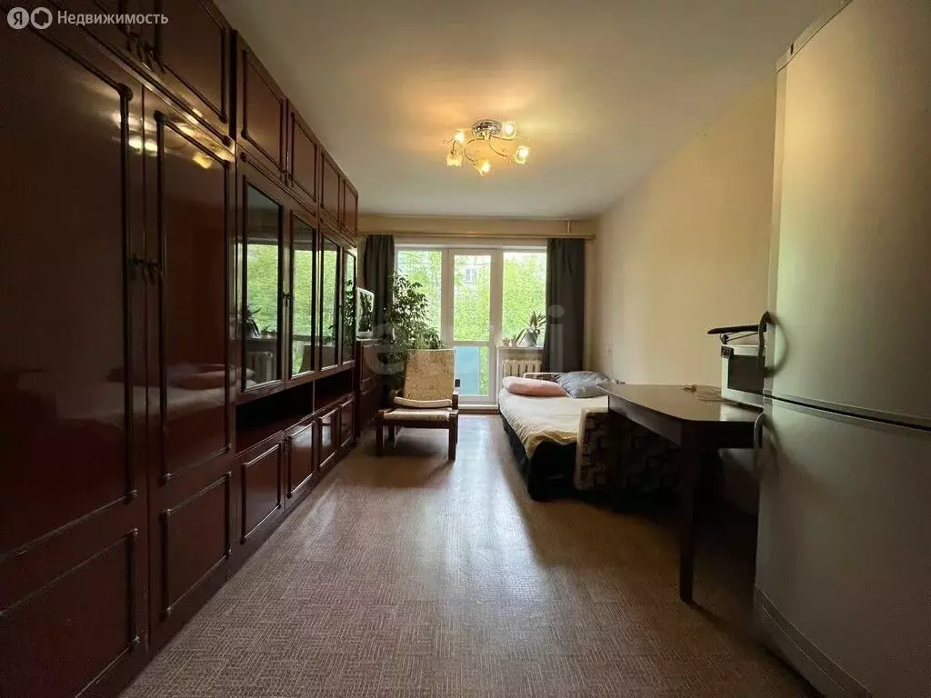 3-комнатная квартира: Киров, улица Чапаева, 30 (57.7 м) - Фото 1