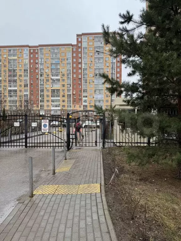 1-к. квартира, 49 м, 9/10 эт. - Фото 0