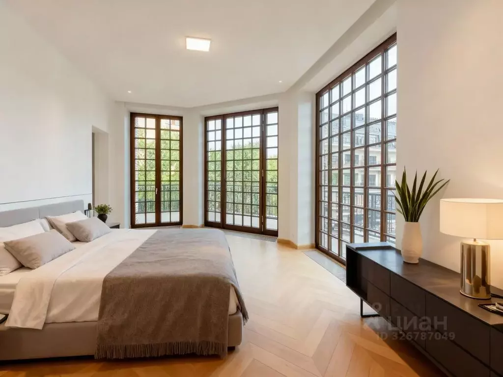 5-к кв. Москва ул. Ефремова, 19к1 (312.0 м) - Фото 2