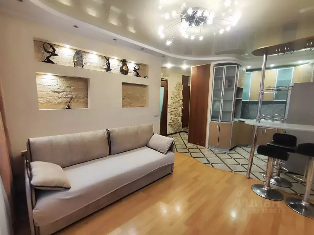 2-к кв. Приморский край, Владивосток 71-й мкр, ул. Ватутина, 12 (34.0 ... - Фото 1