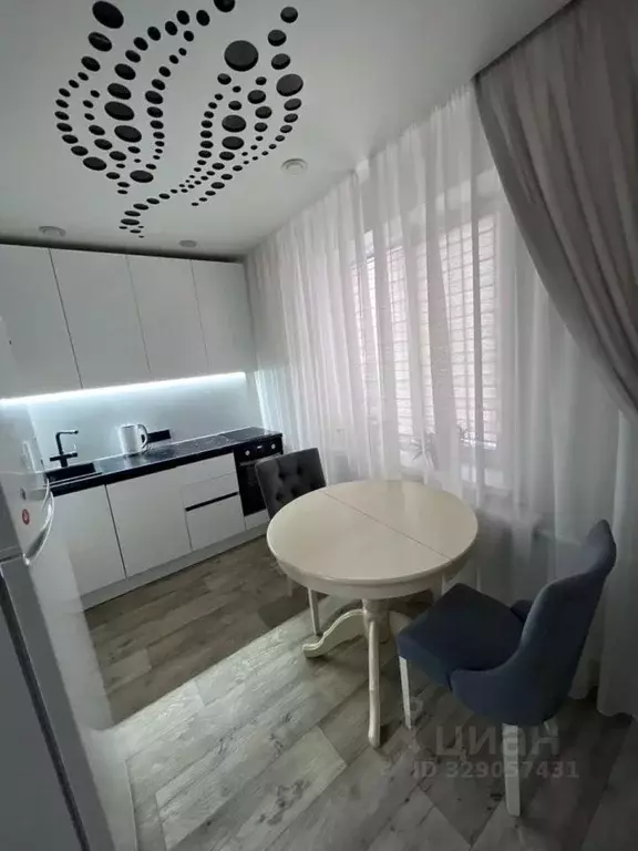 1-к кв. Татарстан, Нижнекамск ул. Баки Урманче, 21 (38.0 м) - Фото 1