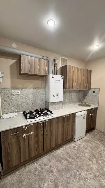 2-к. квартира, 46 м, 1/3 эт. - Фото 0