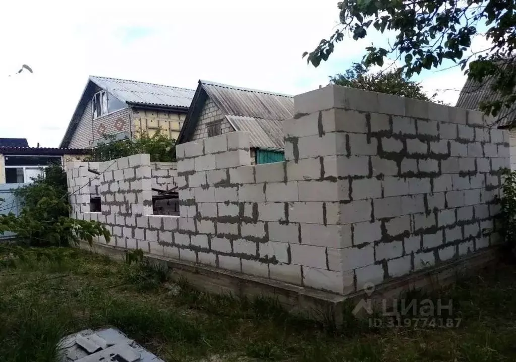 Дом в Ростовская область, Каменск-Шахтинский Ландыш СНТ, ул. ... - Фото 0