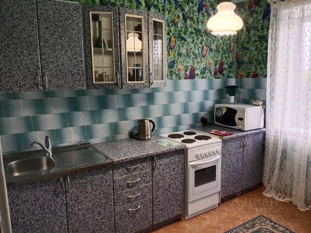 2-к кв. Хакасия, Абакан ул. Комарова, 16 (51.4 м) - Фото 0