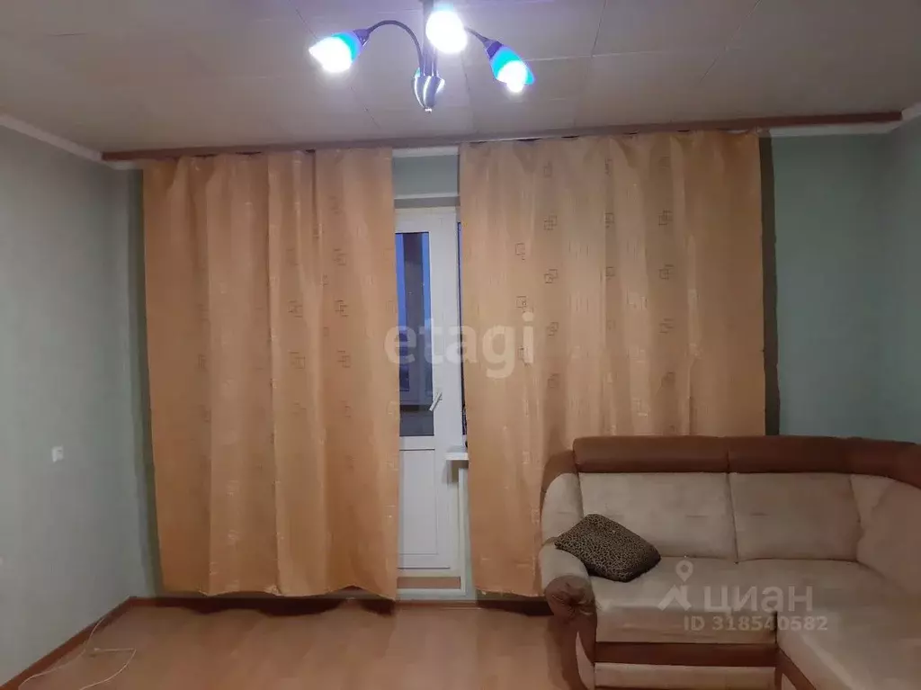 1-к кв. Курганская область, Шадринск ул. Ленина, 79 (41.0 м) - Фото 0