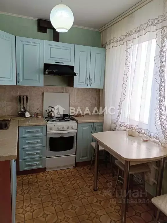 3-к кв. Саратовская область, Балаково просп. Героев, 17 (63.0 м) - Фото 0