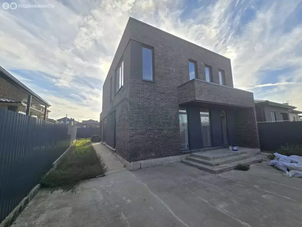 Дом в Камышеваха, Чароитовая улица, 4Б (210 м) - Фото 2