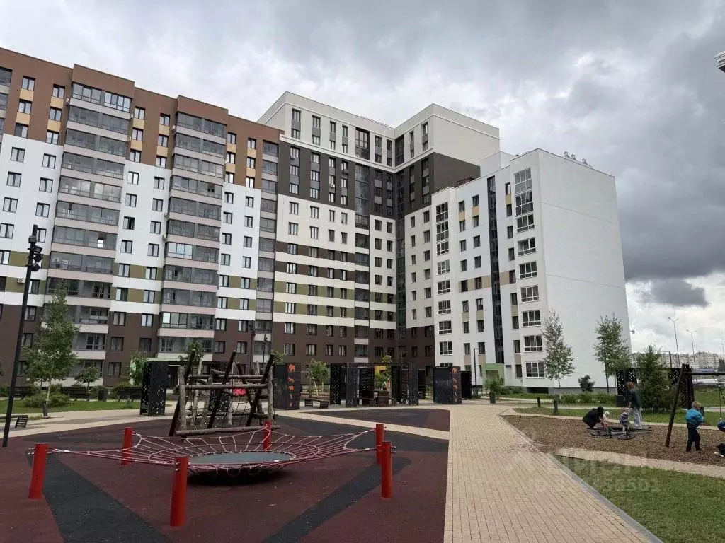 3-к кв. Кировская область, Киров ул. Краснополянская, 5 (62.1 м) - Фото 1