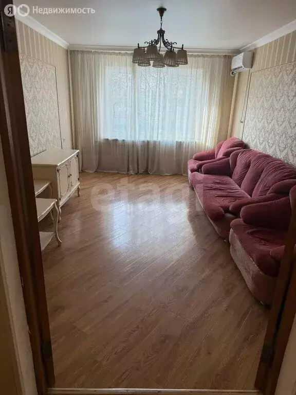 3-комнатная квартира: Владикавказ, улица Астана Кесаева, 13 (77 м) - Фото 1