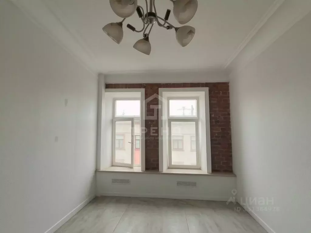 Студия Санкт-Петербург 8-я Советская ул., 57 (26.0 м) - Фото 2