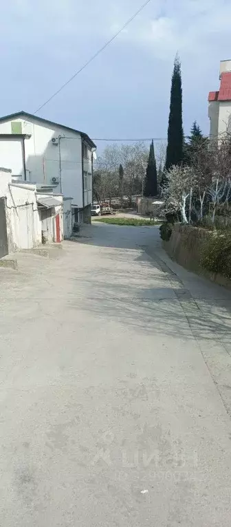 Гараж в Крым, Алушта ул. Богдана Хмельницкого, 9А (24 м) - Фото 2