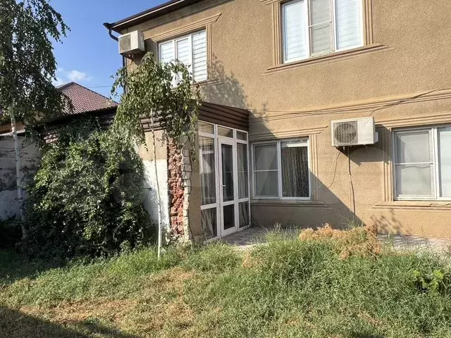 Дом 100 м на участке 6 сот. - Фото 0