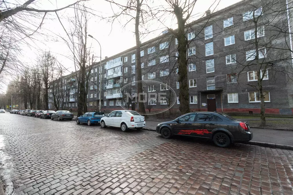 2-комнатная квартира: Калининград, улица Кирова, 81 (44 м) - Фото 0