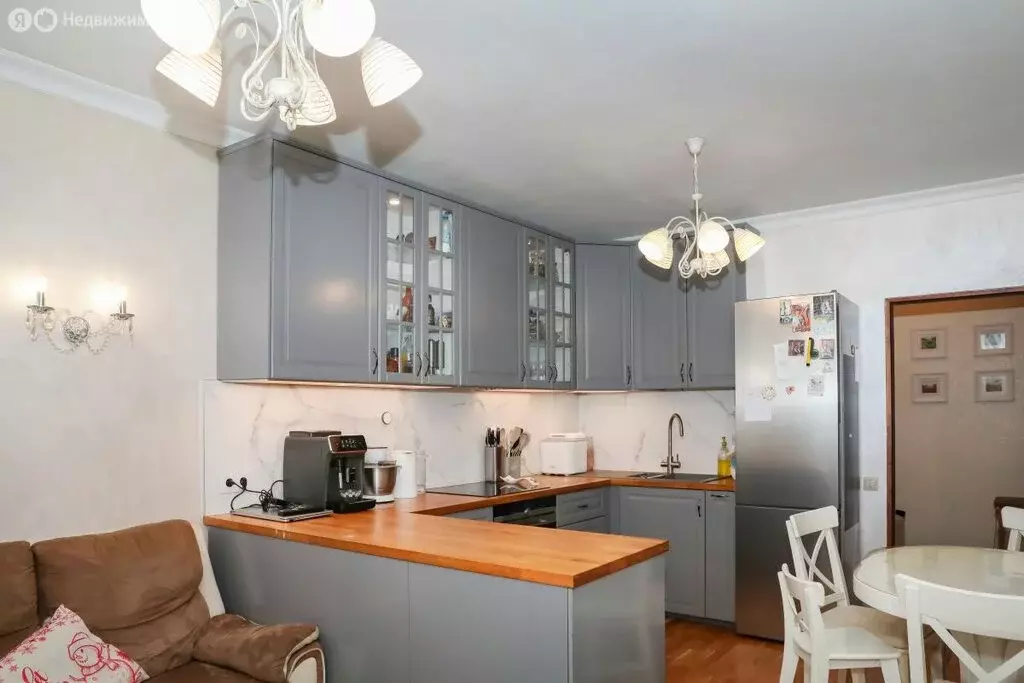 2-комнатная квартира: Калининград, Артиллерийская улица, 79 (64.1 м) - Фото 1