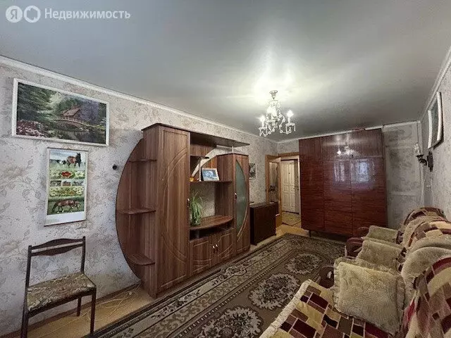 1-комнатная квартира: Брянск, улица Бурова, 2Б (36 м) - Фото 1