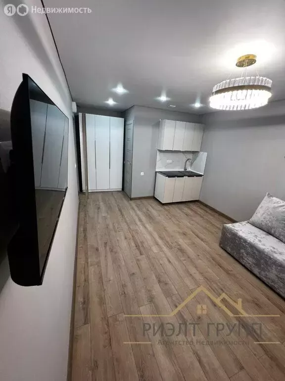 Квартира-студия: Казань, улица Серп и Молот, 24А (15 м) - Фото 1