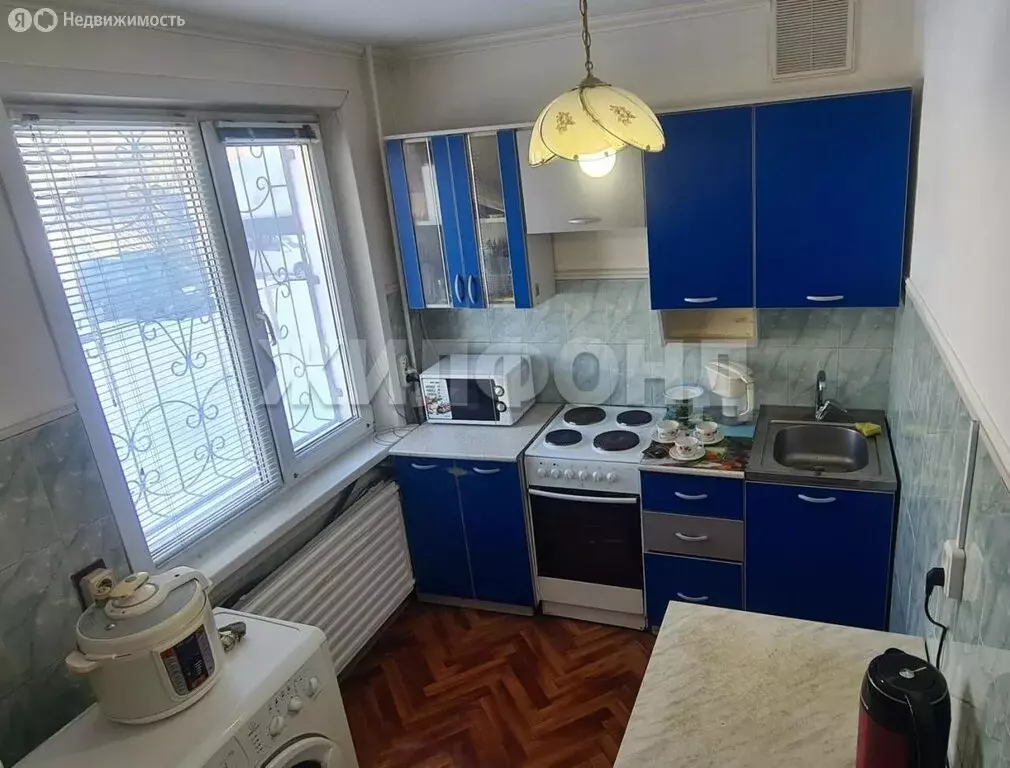 3-комнатная квартира: Бердск, Комсомольская улица, 38 (57.6 м) - Фото 1