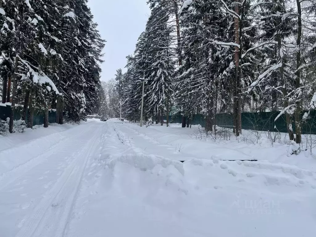 Участок в Московская область, Подольск городской округ, пос. Лесные ... - Фото 1