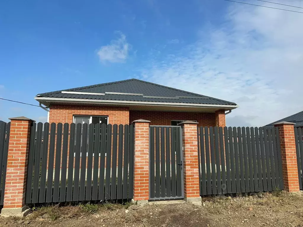 Дом в Краснодарский край, Краснодар Ейское ш., 2А/1 (110 м) - Фото 2