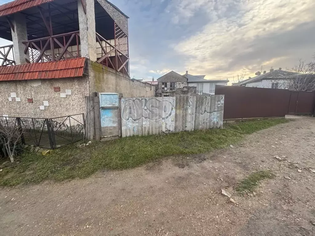 3-к кв. Крым, Феодосия ул. Рабочий Городок, 7 (78.6 м) - Фото 1