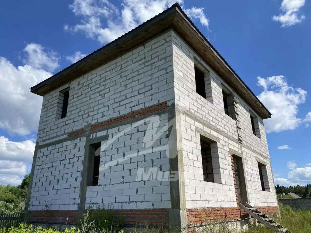 Дом в Московская область, Одинцовский городской округ, д. Хлюпино  ... - Фото 0