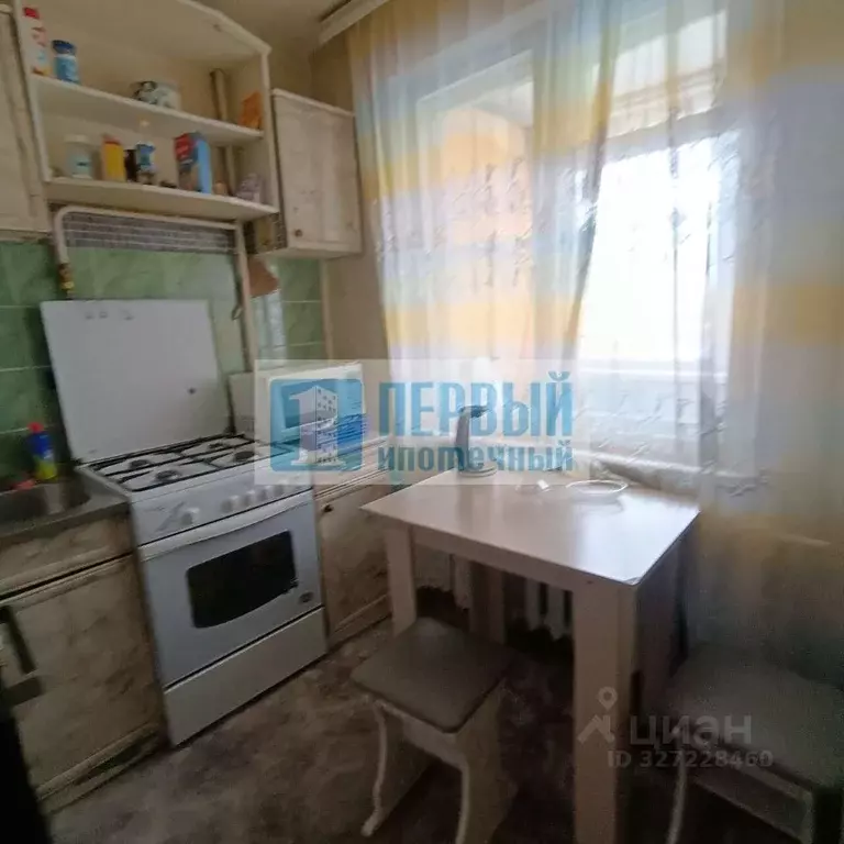 1-к кв. Марий Эл, Йошкар-Ола ул. Петрова, 18 (35.0 м) - Фото 0