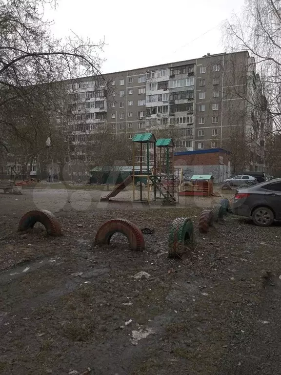 2-к. квартира, 43 м, 2/9 эт. - Фото 1
