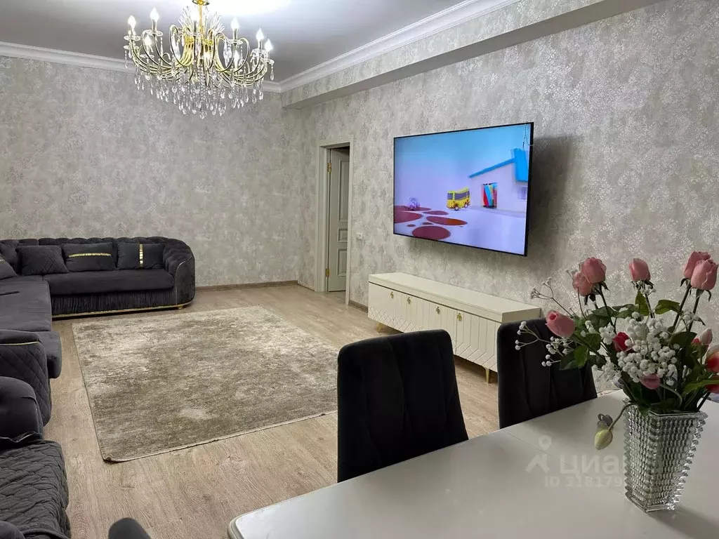 2-к кв. Дагестан, Махачкала ул. Башкирская (78.0 м) - Фото 0