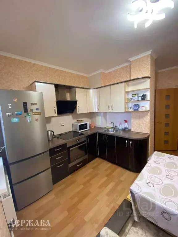 1-к кв. Белгородская область, Старый Оскол Дубрава мкр, 1 кв-л, 19 ... - Фото 2