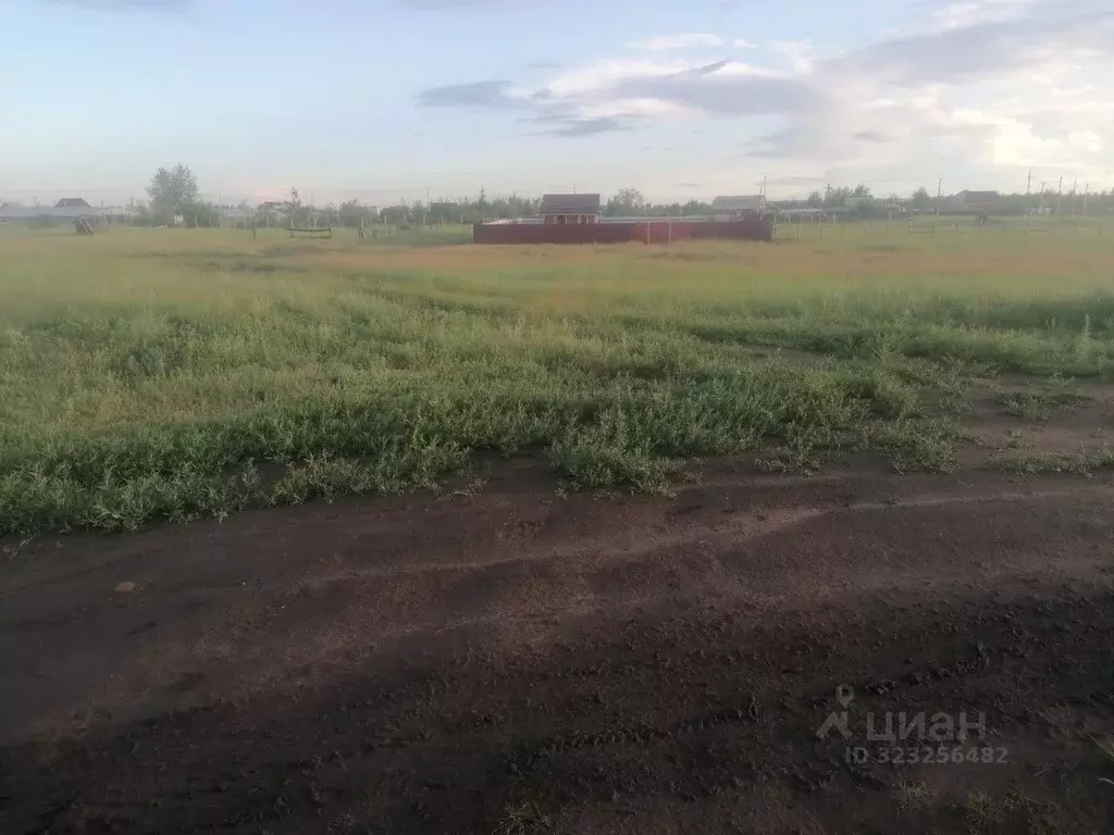 Участок в Саха (Якутия), Жатай городской округ, Жатай рп  (6.7 сот.) - Фото 1