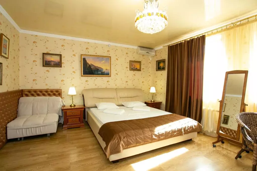 1-к кв. Крым, Феодосия ул. Суворовская, 34 (32.0 м) - Фото 0