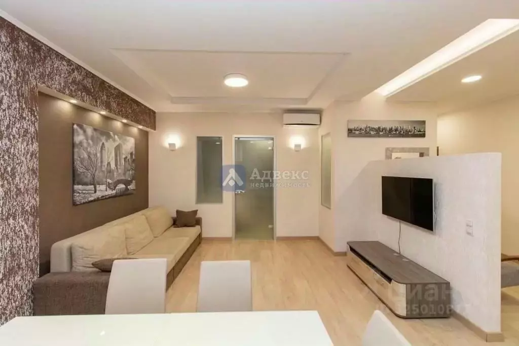 3-к кв. Тюменская область, Тюмень ул. Осипенко, 16 (84.0 м) - Фото 2