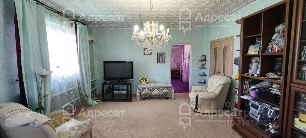 Дом в Волгоградская область, Волгоград Читинская ул. (245 м) - Фото 0