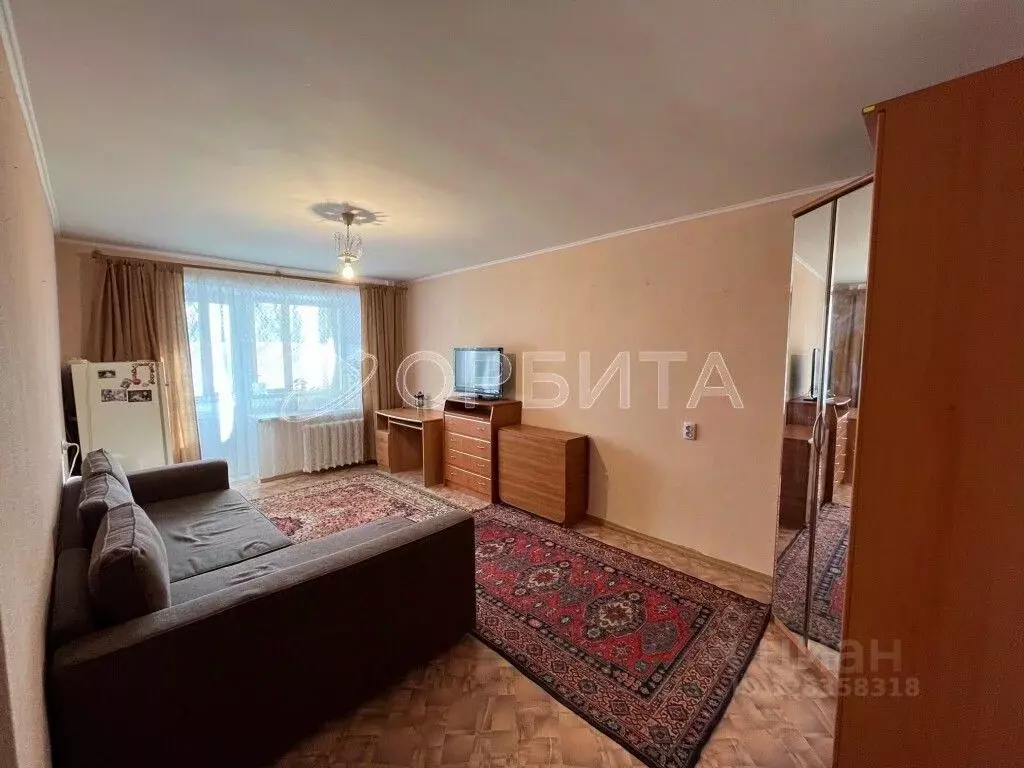 2-к кв. Тюменская область, Тюмень ул. Республики, 196 (44.1 м) - Фото 1