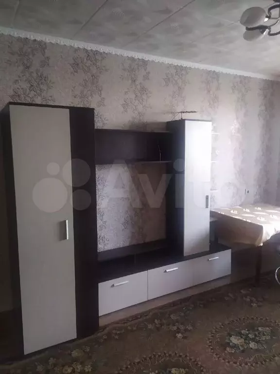 1-к. квартира, 32 м, 9/9 эт. - Фото 0