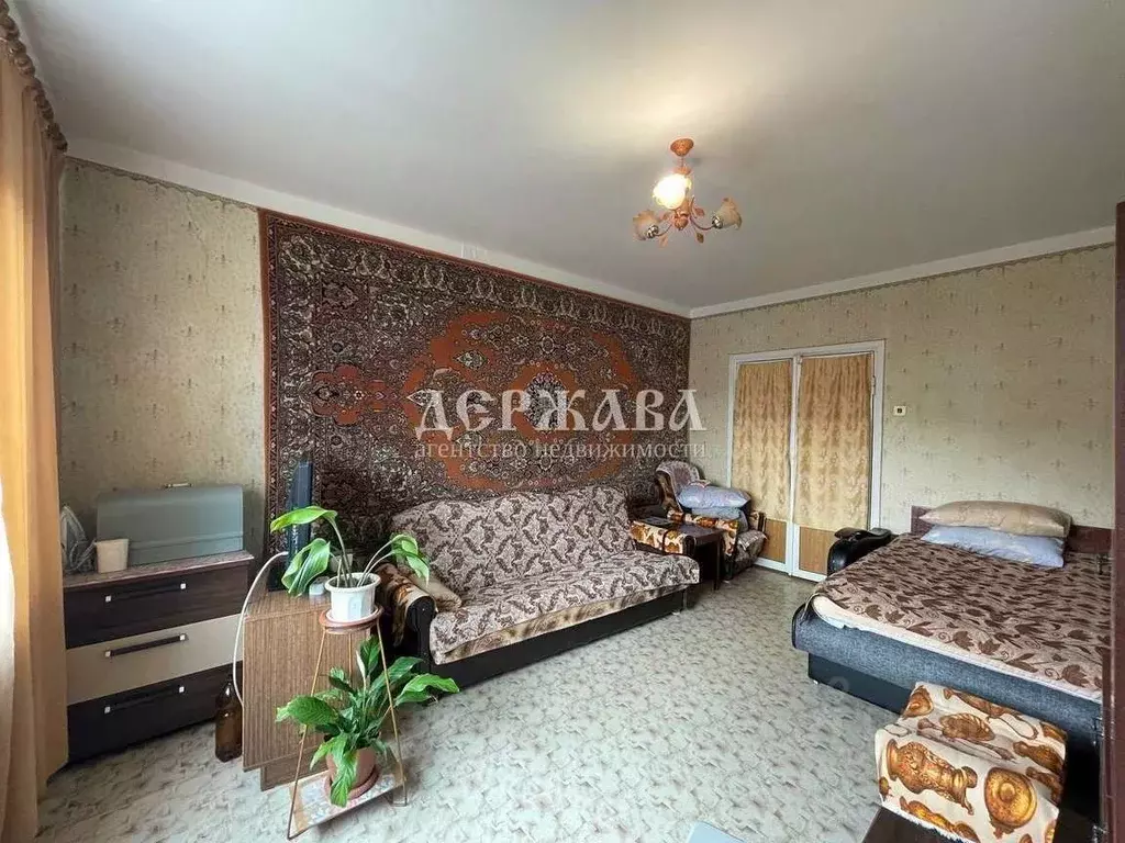 3-к кв. Белгородская область, Старый Оскол Солнечный мкр, 15 (64.9 м) - Фото 1
