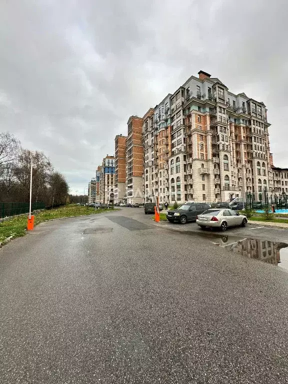 Продается 3-комнатная квартира - Фото 2