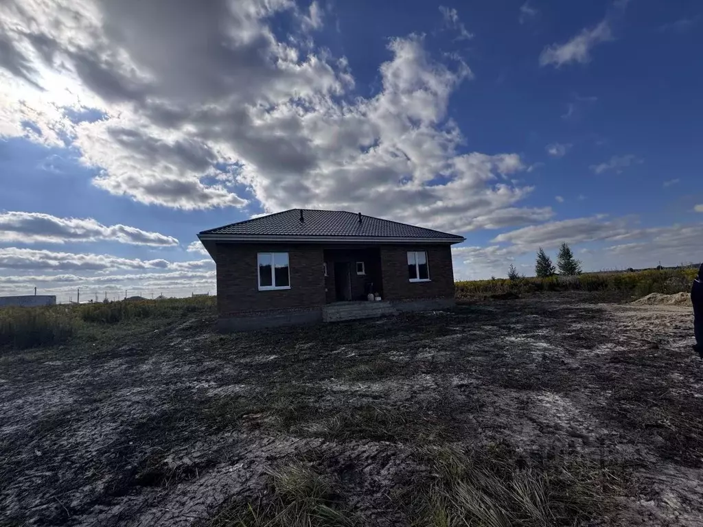 Дом в Орловская область, Орловский муниципальный округ, пос. Надежда  ... - Фото 2