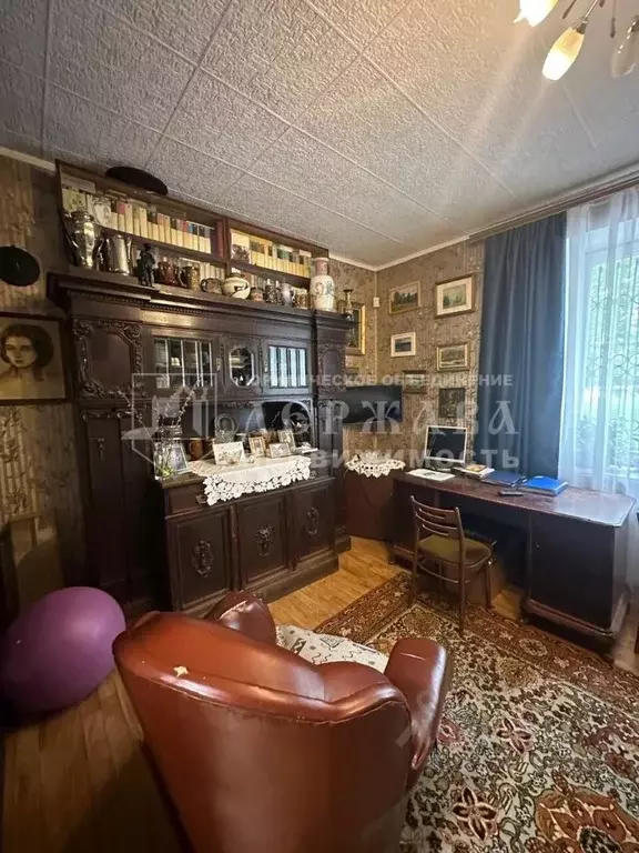2-к кв. Кемеровская область, Кемерово Весенняя ул., 19 (57.9 м) - Фото 1