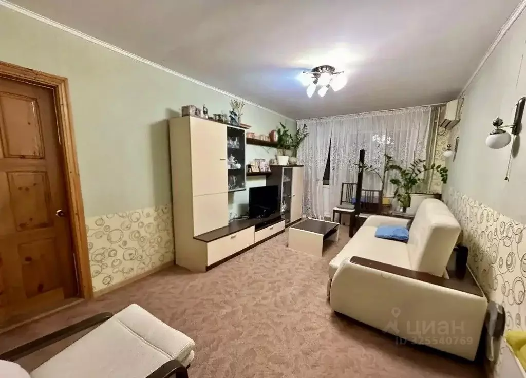 3-к кв. Волгоградская область, Волгоград ул. Копецкого, 20 (60.6 м) - Фото 1