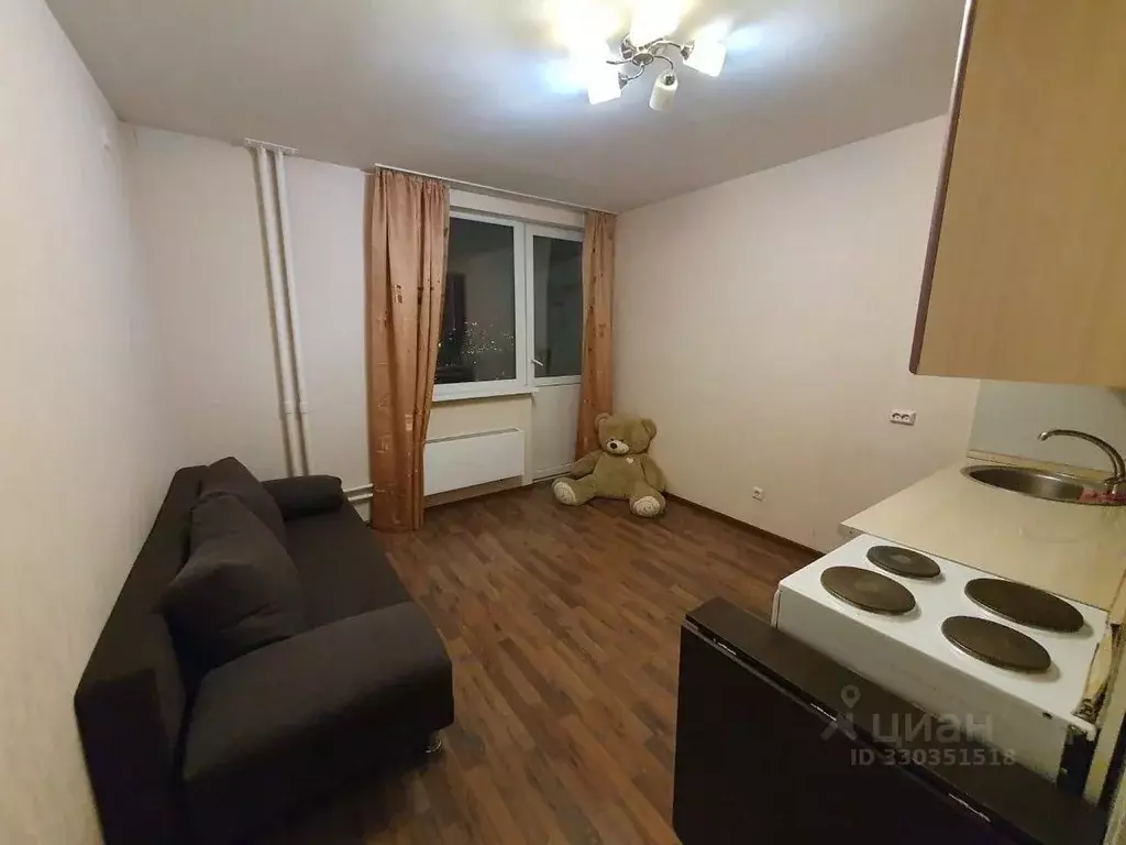 Студия Свердловская область, Екатеринбург ул. Рощинская, 21к2 (21.0 м) - Фото 1