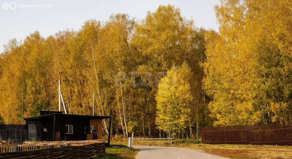 Участок в Плотниковский сельсовет, коттеджный посёлок Июль, улица Лета ... - Фото 1