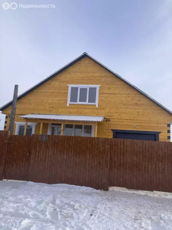 Дом в село Хомутово, Ленинградская улица, 23 (250 м) - Фото 2