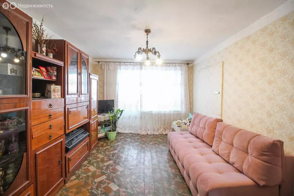 3-комнатная квартира: Новоалтайск, улица Анатолия, 41 (59 м) - Фото 1