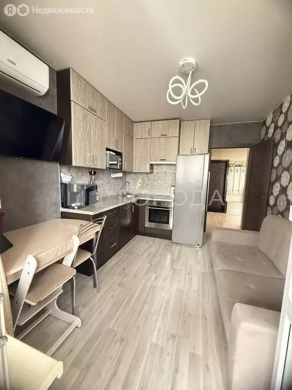 2-комнатная квартира: Барнаул, улица Сергея Ускова, 23 (59.5 м) - Фото 0